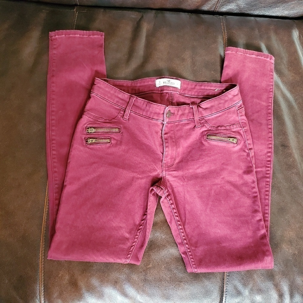 Hollister burgundy skinny pant with zip pockets SALE